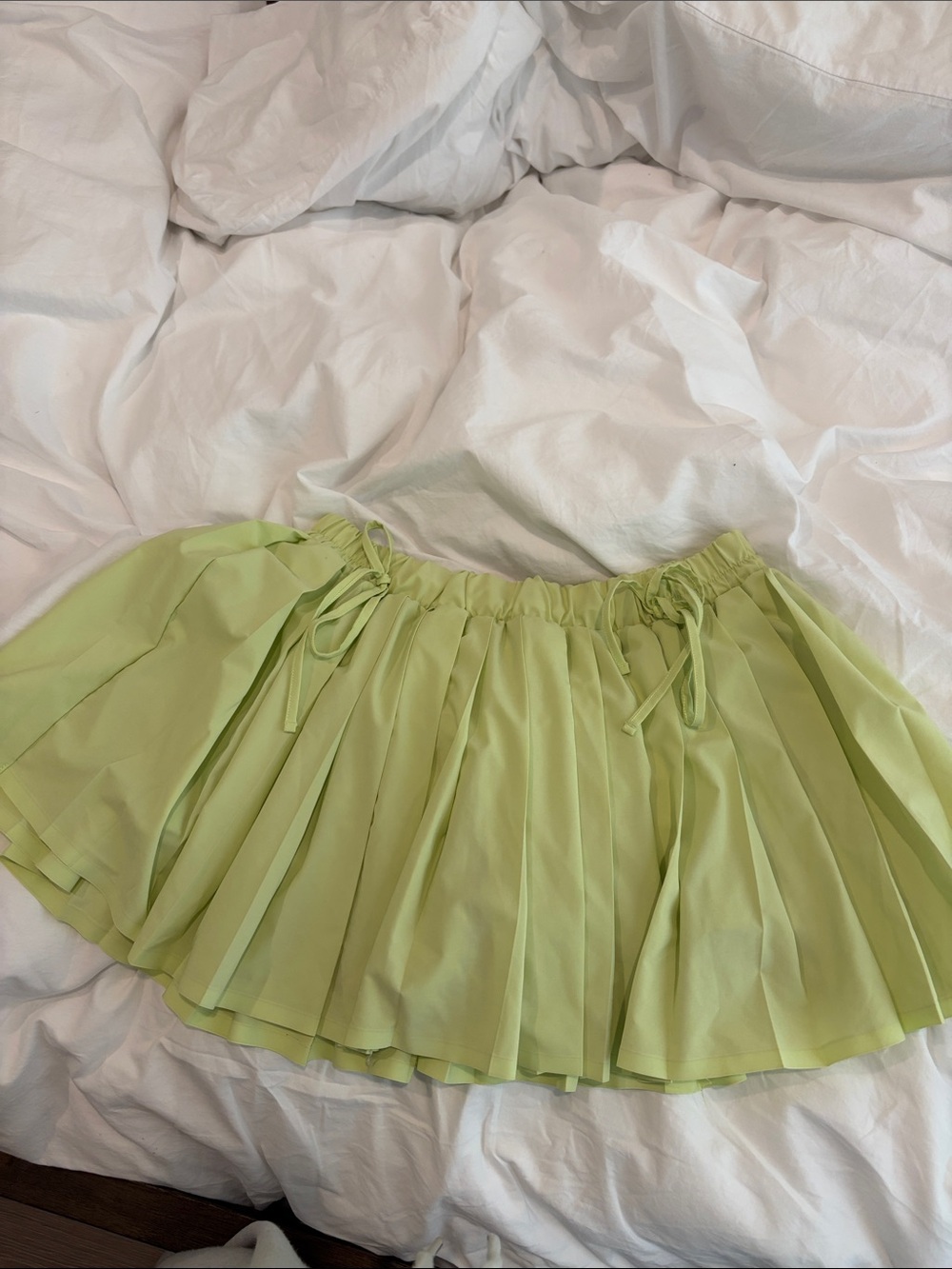 Aerie offline skirt medium lime green